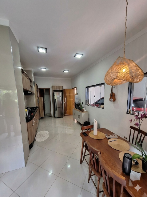 Casa no jardim Paranapunga